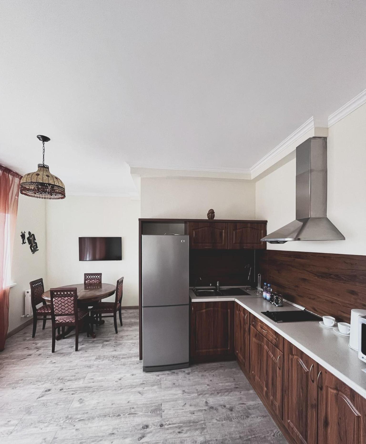 Vip House Hotel Астана Экстерьер фото