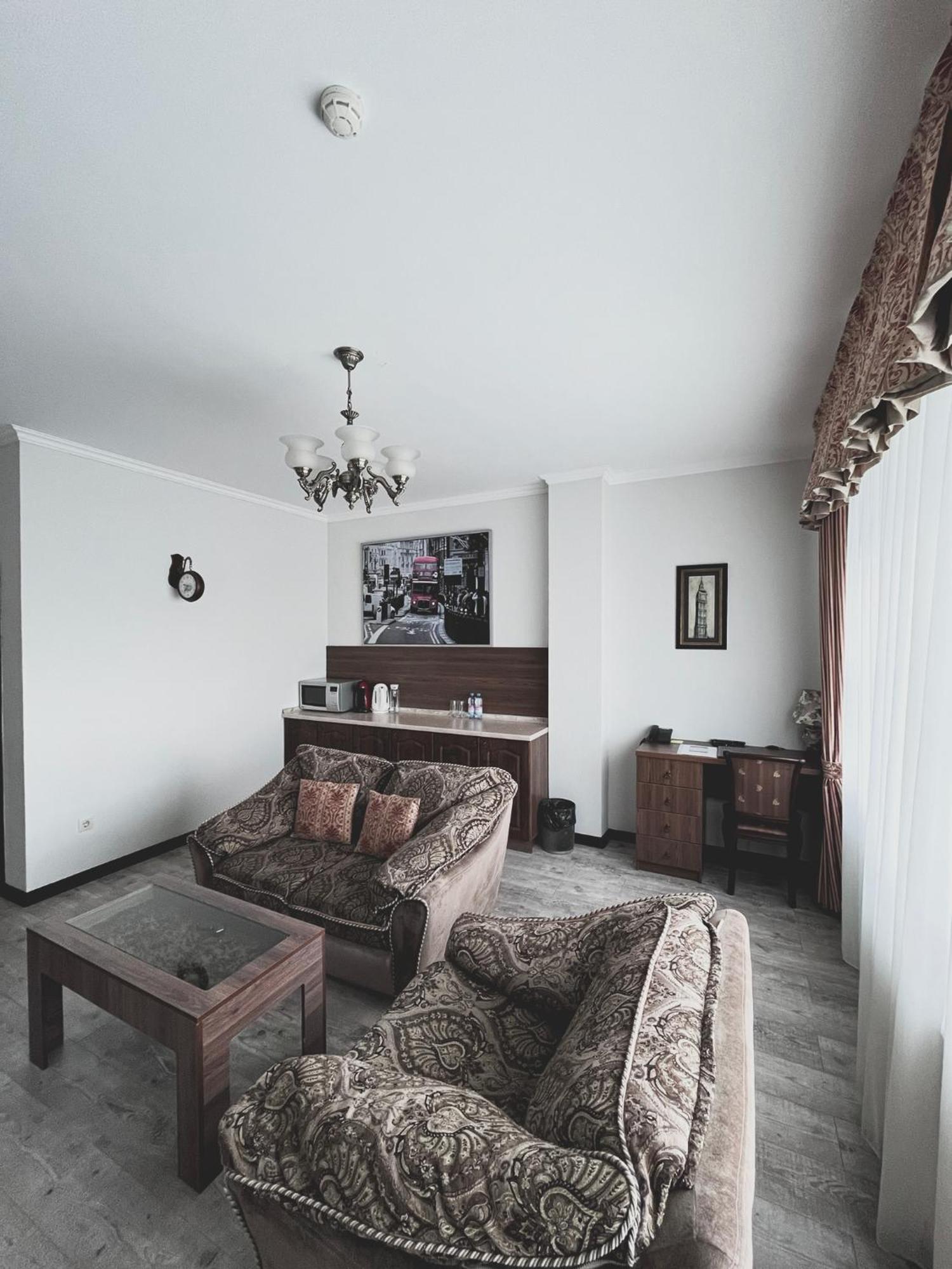 Vip House Hotel Астана Экстерьер фото