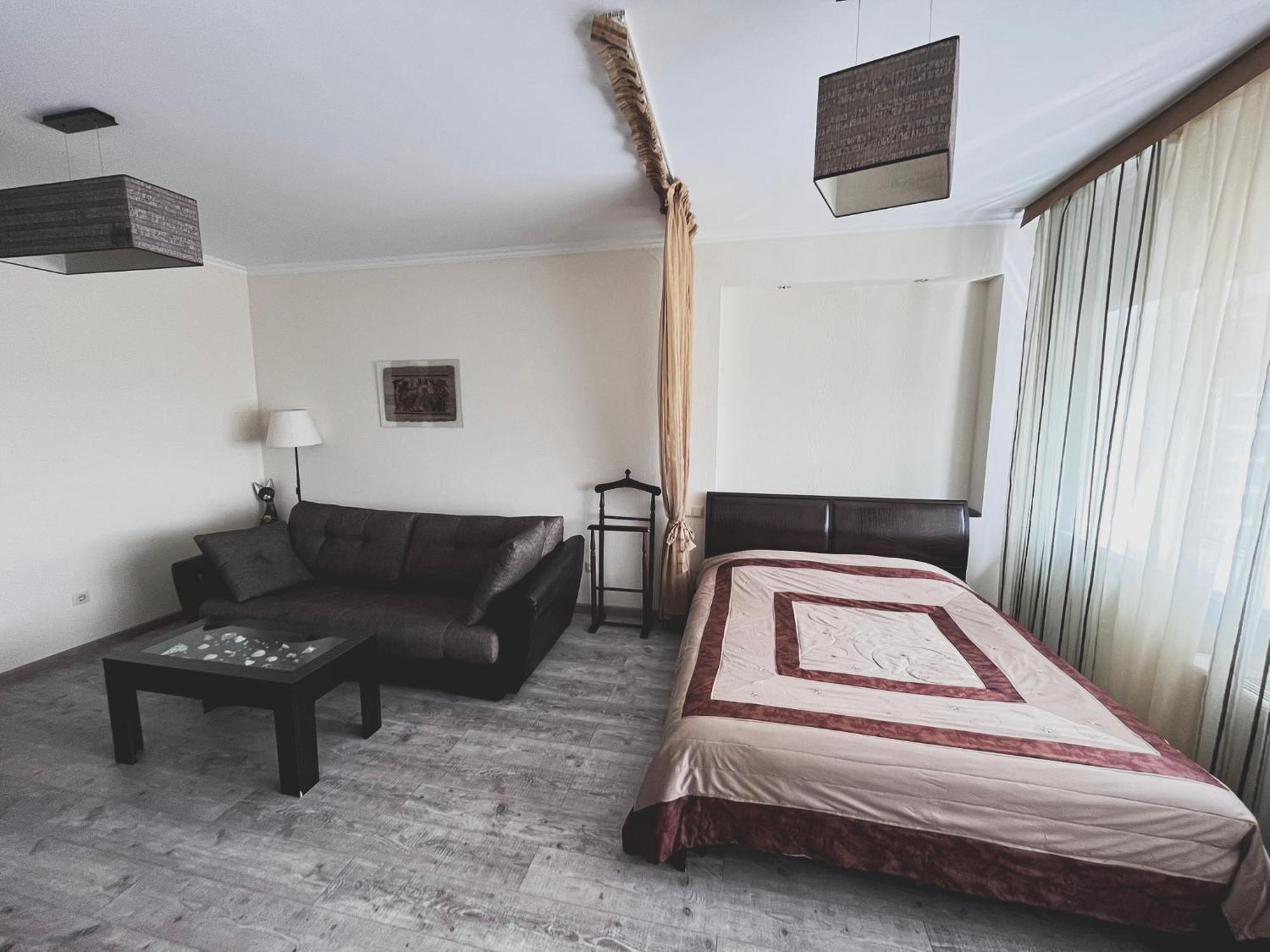 Vip House Hotel Астана Экстерьер фото
