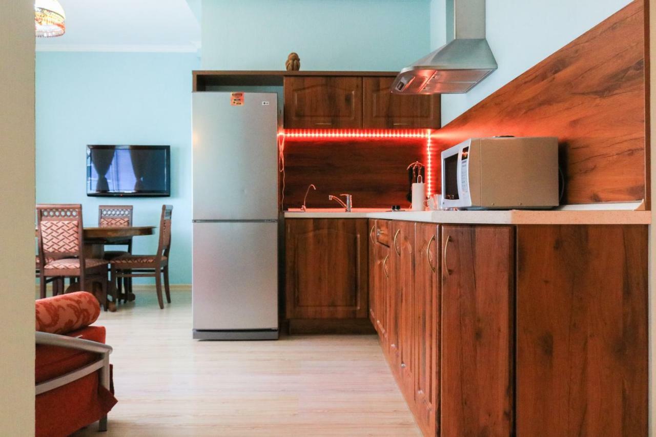 Vip House Hotel Астана Экстерьер фото